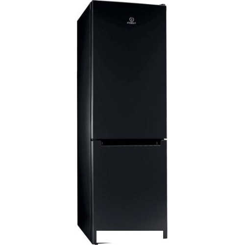 Холодильник Indesit DS 4180 B
