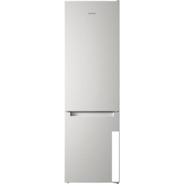 Холодильник Indesit ITS 4200 W