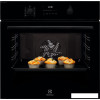 Электрический духовой шкаф Electrolux SteamBake 600 EOD6C77WZ