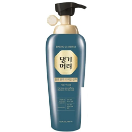 Шампунь Daeng Gi Meo Ri Hair Loss Care Caffein Shampoo For Oily Hair 400 мл