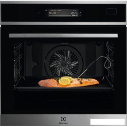 Электрический духовой шкаф Electrolux EOC9P31WX