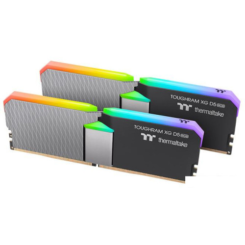 Оперативная память Thermaltake Toughram XG RGB D5 2x16ГБ DDR5 5600МГц RG33D516GX2-5600C36B