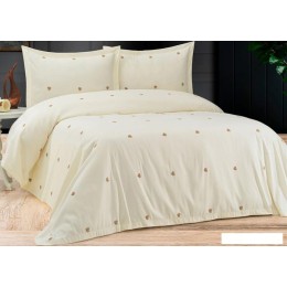 Набор текстиля для спальни DO&CO Love 240x250 12117 (капучино)